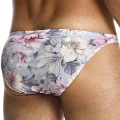 Slip Low Cut Romance