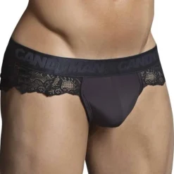 String Dentelle Noir