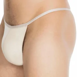 String Temptation Plume Chair